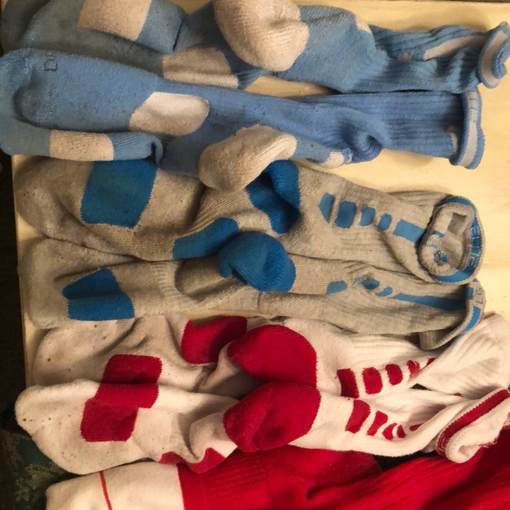 8 pair of Nike socks